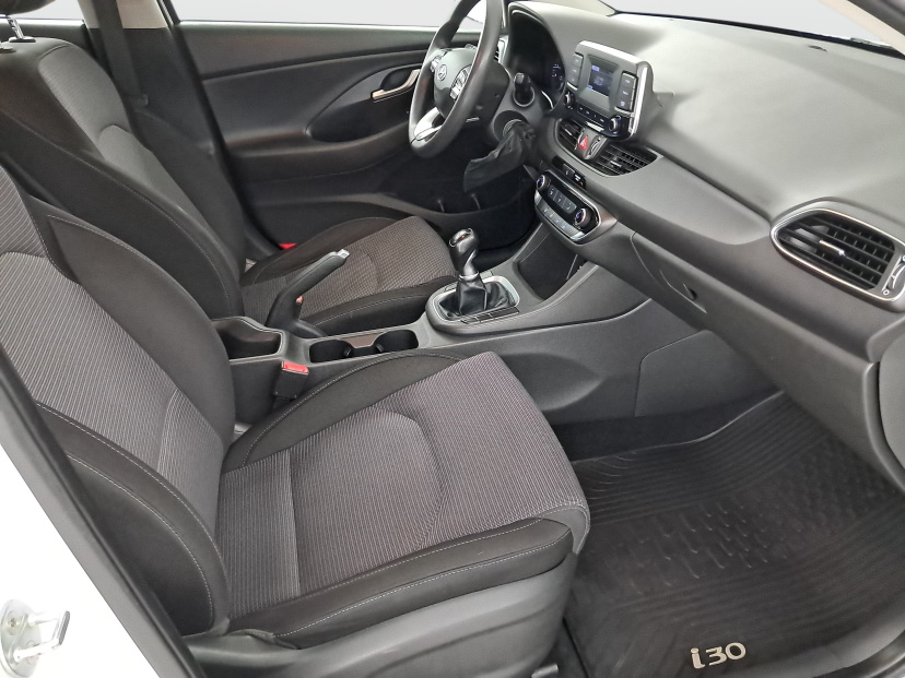 Hyundai i30, 2021