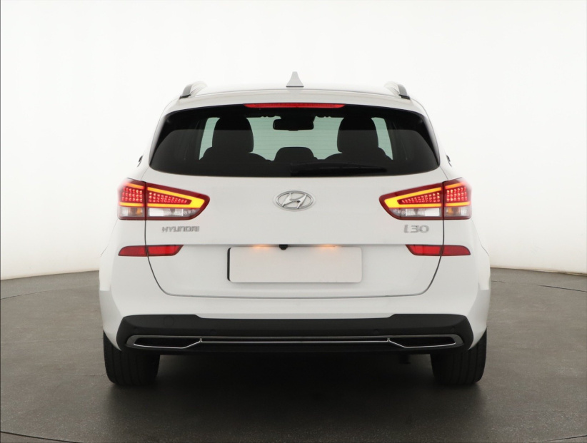 Hyundai i30, 2023