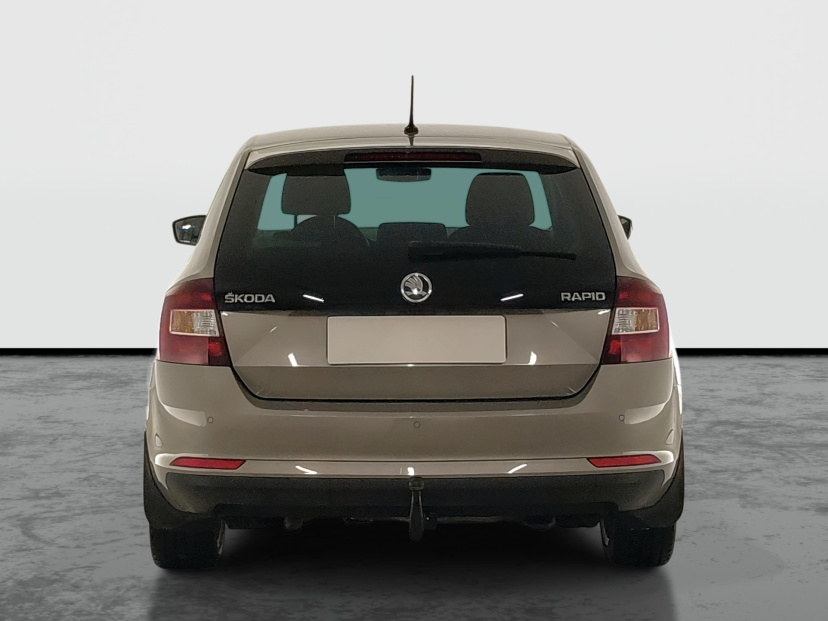 Škoda Rapid Spaceback, 2016