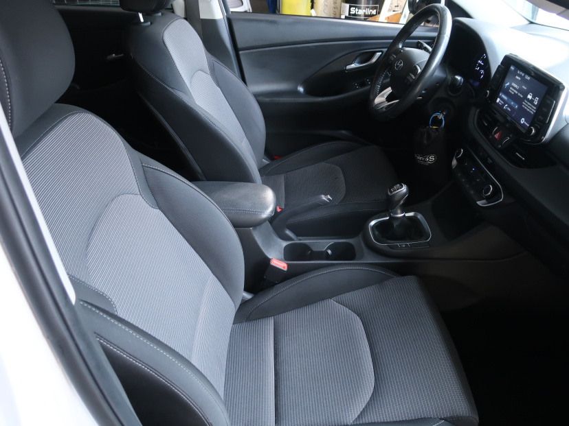 Hyundai i30, 2023