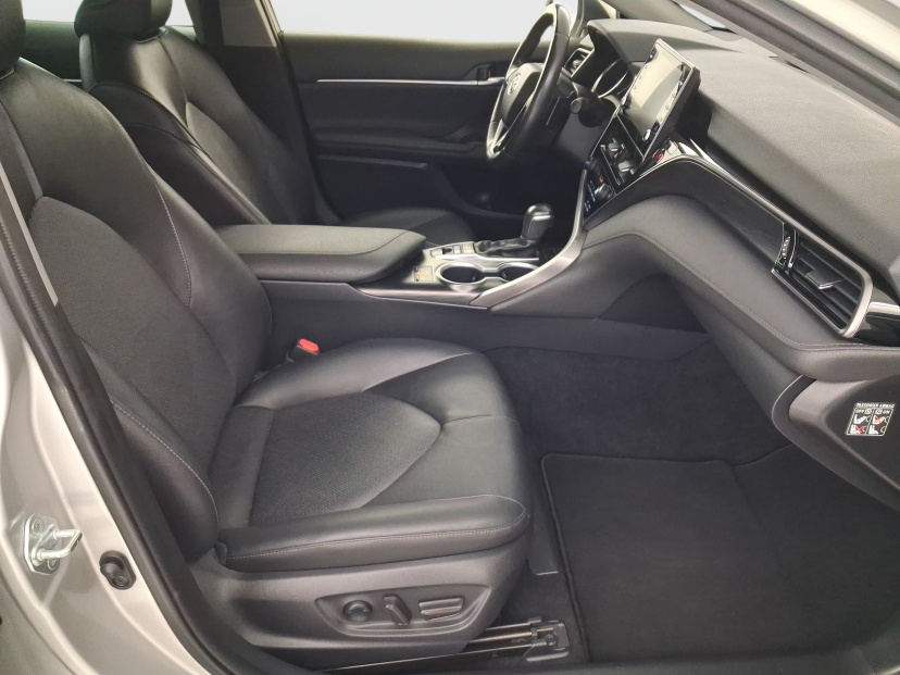 Toyota Camry, 2022