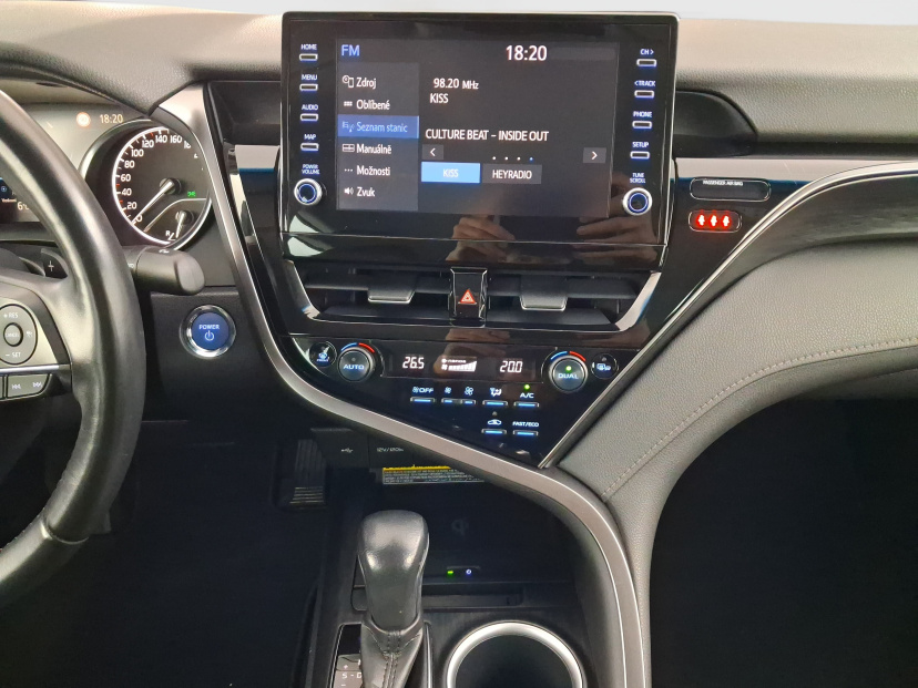 Toyota Camry, 2022