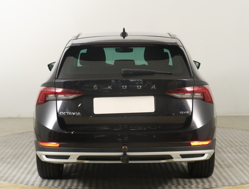 Škoda Octavia Scout, 2022
