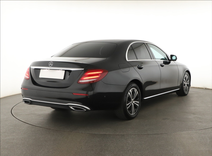 Mercedes-Benz E, 2019