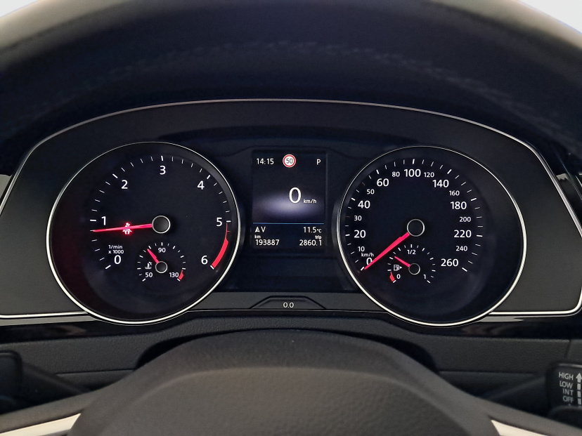 Volkswagen Passat, 2020