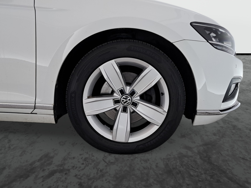 Volkswagen Passat, 2020