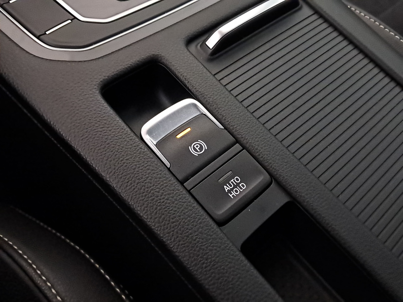 Volkswagen Passat, 2020