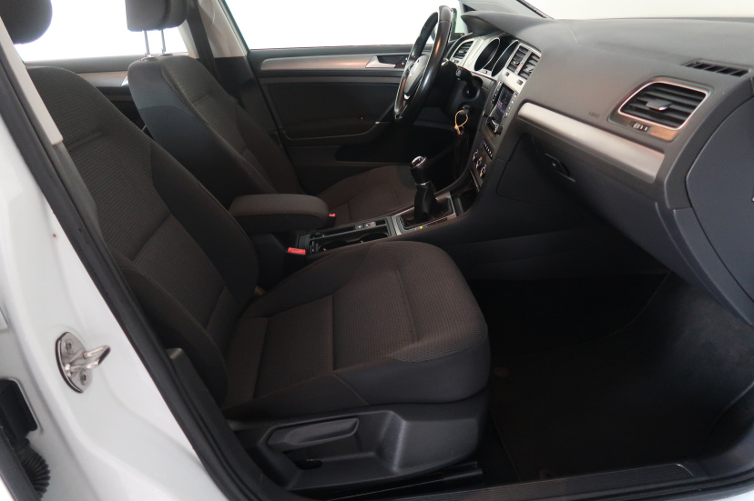 Volkswagen Golf, 2014