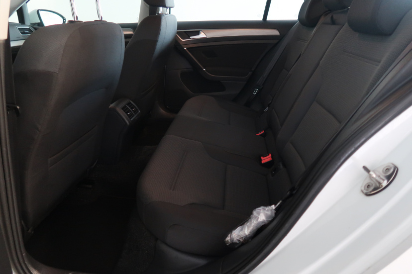 Volkswagen Golf, 2014
