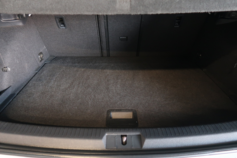 Volkswagen Golf, 2014