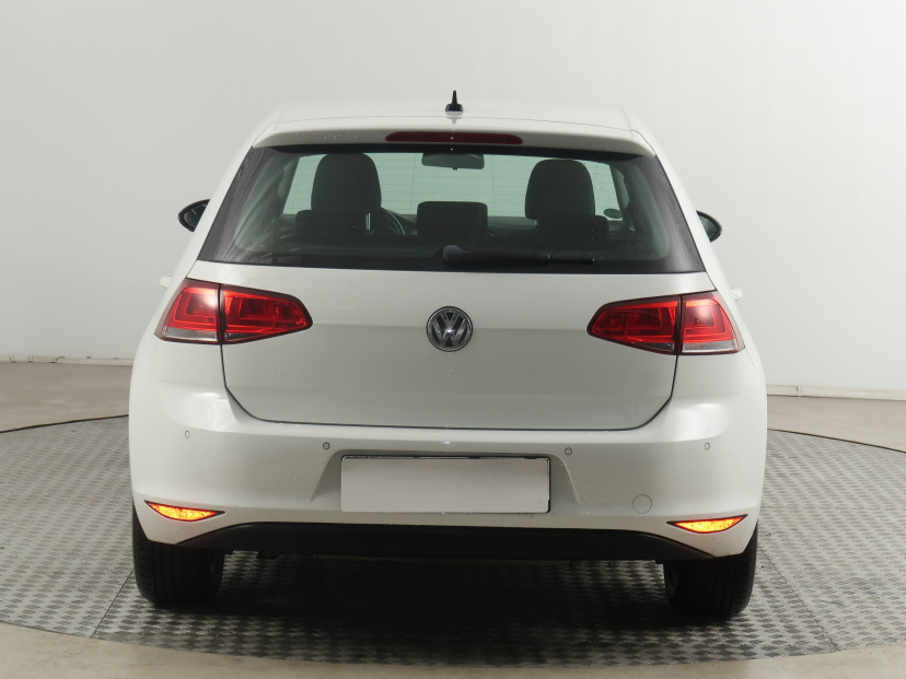 Volkswagen Golf, 2014