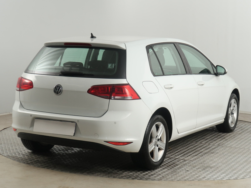 Volkswagen Golf, 2014