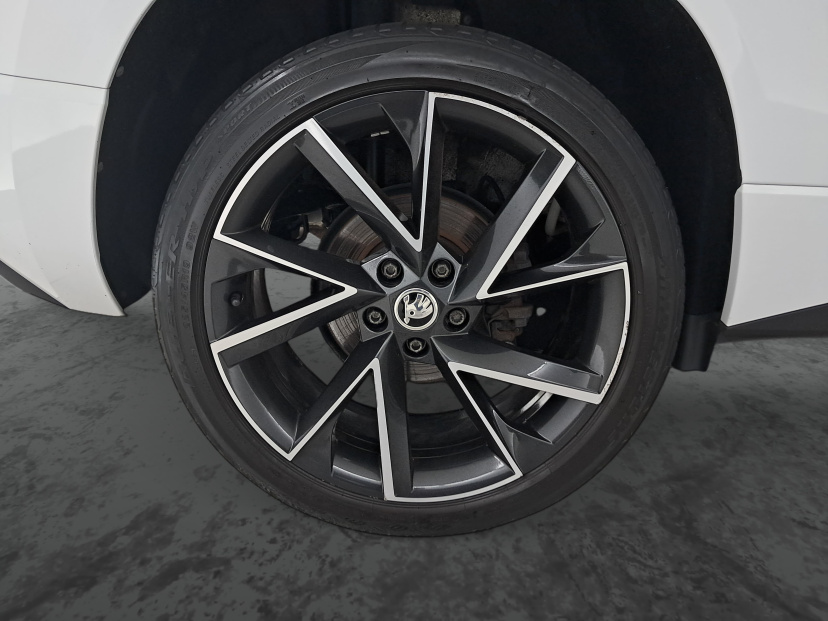 Škoda Karoq, 2021