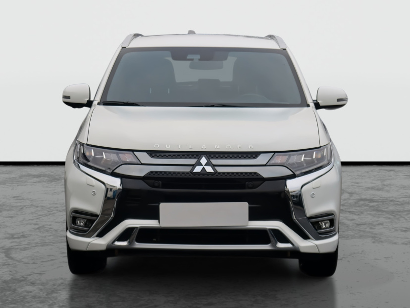 Mitsubishi Outlander, 2021