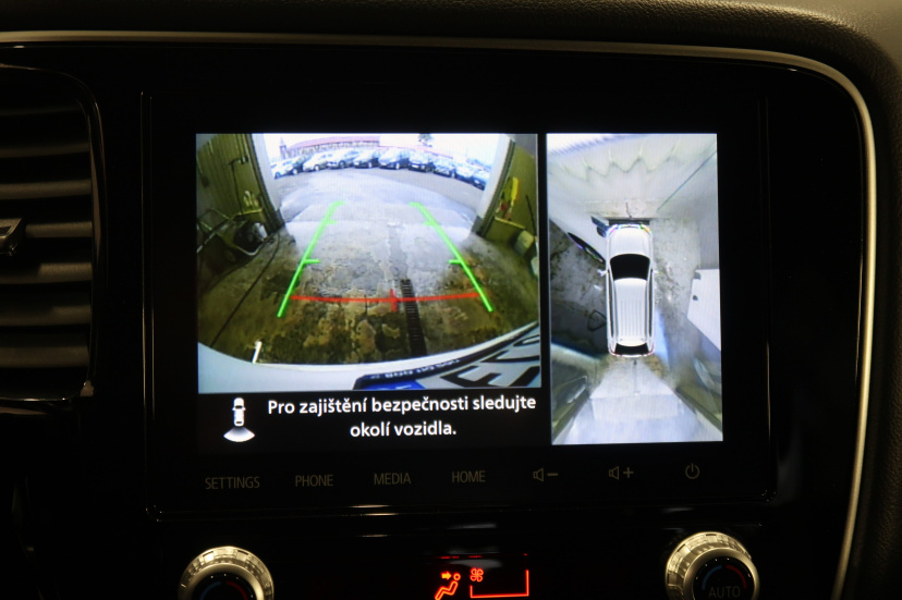 Mitsubishi Outlander, 2021