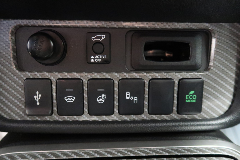 Mitsubishi Outlander, 2021