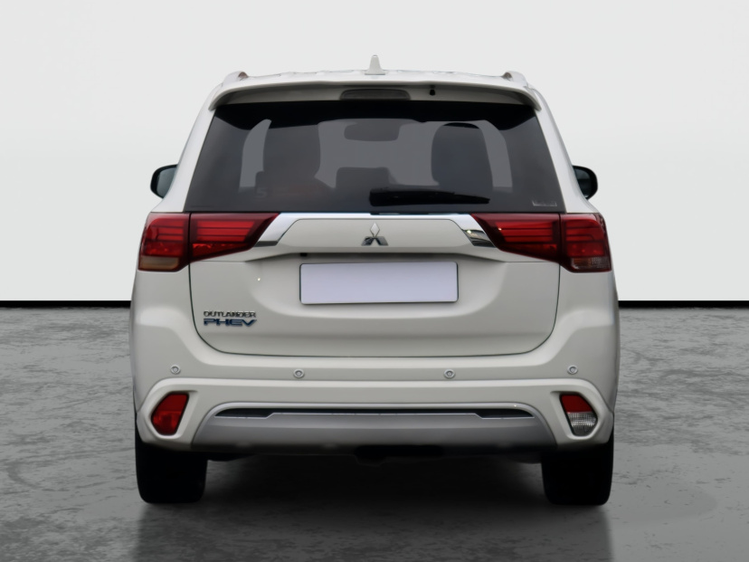 Mitsubishi Outlander, 2021