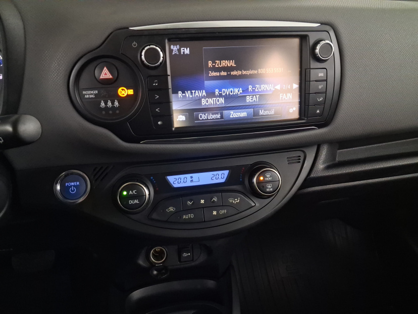Toyota Yaris, 2015