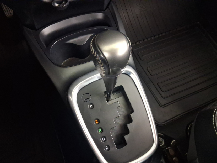 Toyota Yaris, 2015