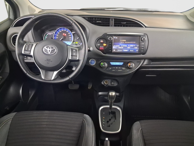 Toyota Yaris, 2015