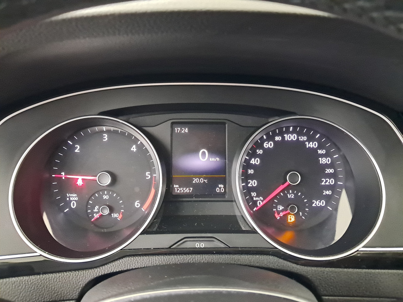Volkswagen Passat, 2016