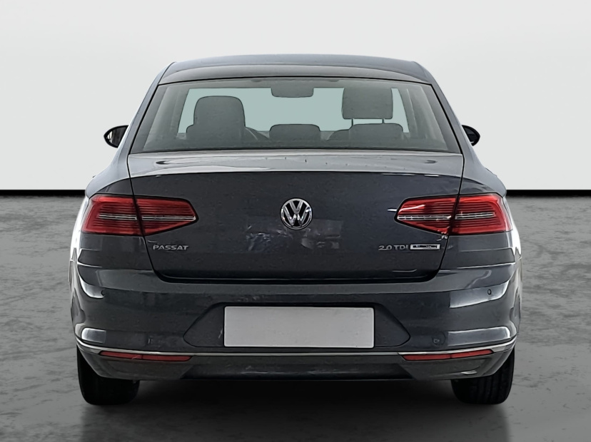 Volkswagen Passat, 2016