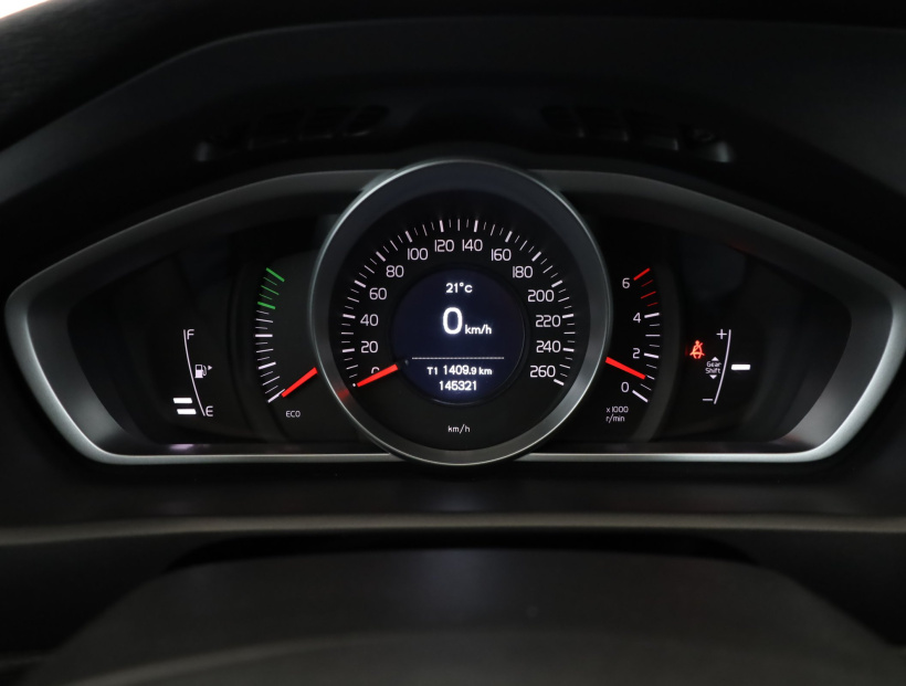 Volvo V40, 2017