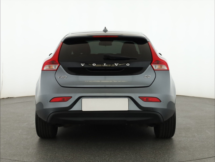 Volvo V40, 2017