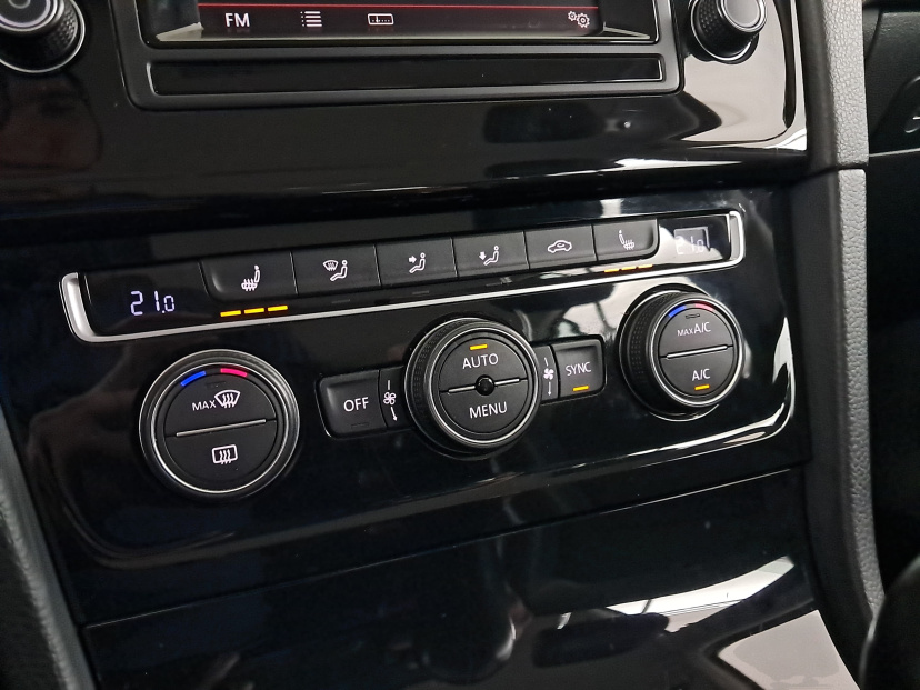 Volkswagen Golf, 2015