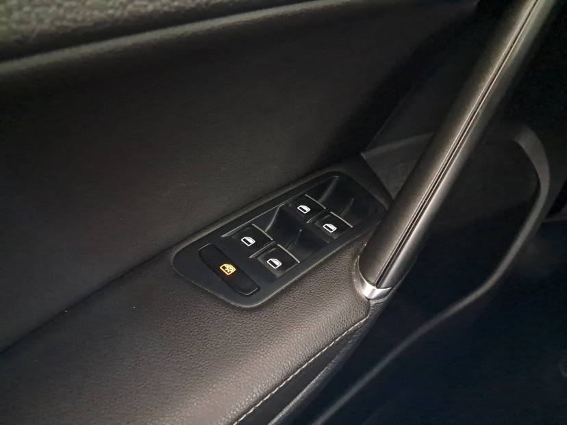 Volkswagen Golf, 2015