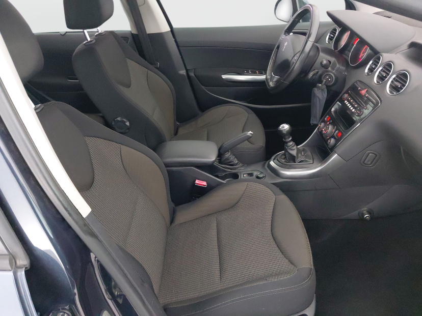 Peugeot 308, 2013