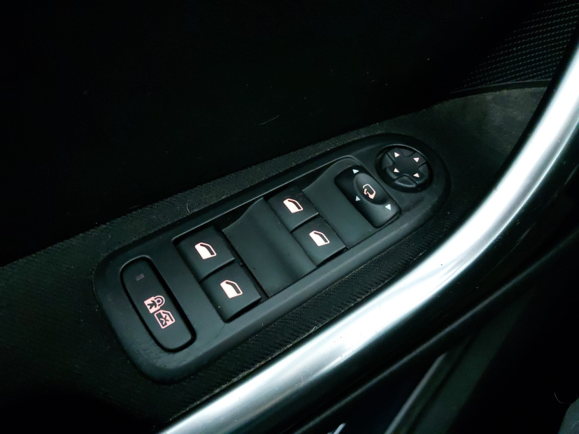 Peugeot 308, 2013