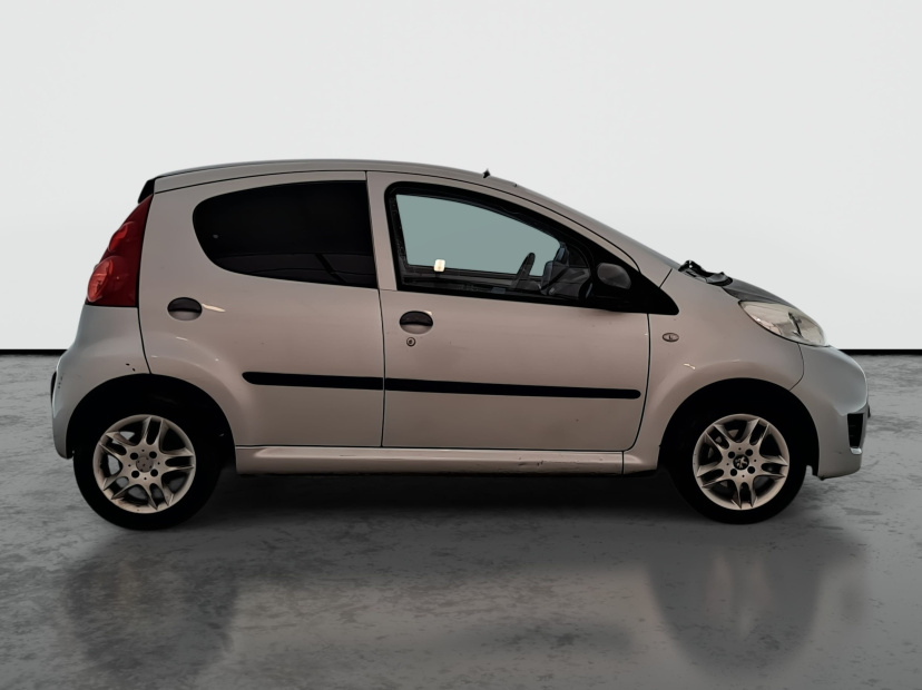 Peugeot 107, 2010