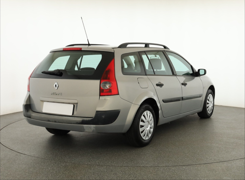 Renault Megane, 2004