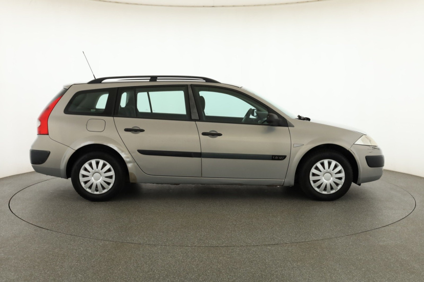 Renault Megane, 2004