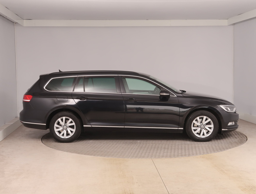 Volkswagen Passat, 2017