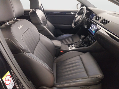 Škoda Superb - 2023