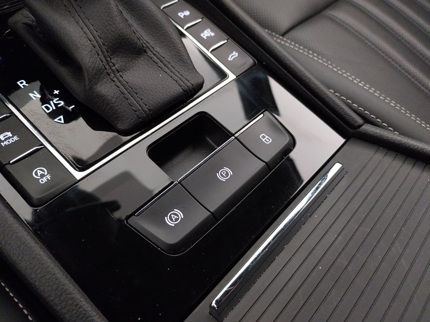 Škoda Superb - 2023