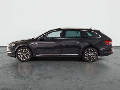 Škoda Superb - 2023