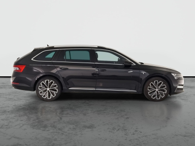 Škoda Superb - 2023
