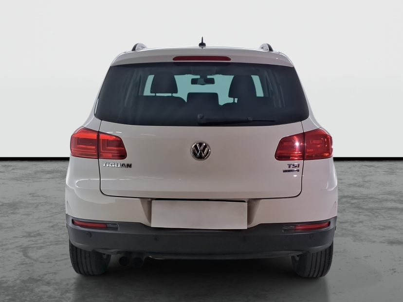 Volkswagen Tiguan, 2014