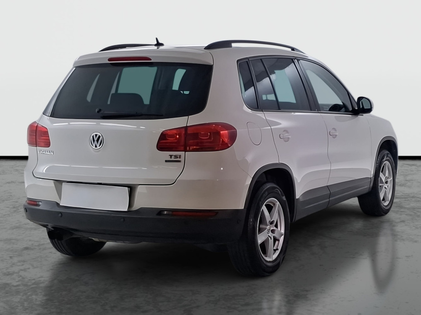 Volkswagen Tiguan, 2014