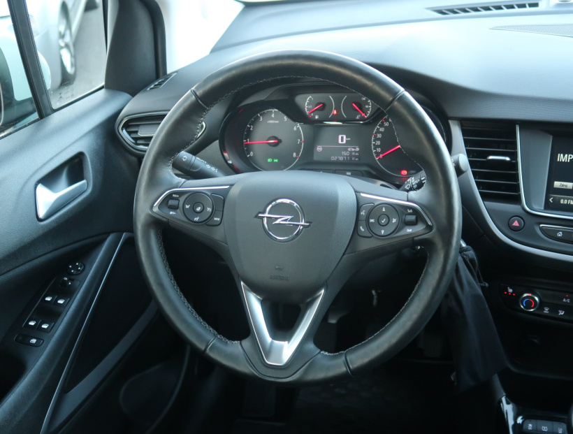 Opel Crossland, 2021