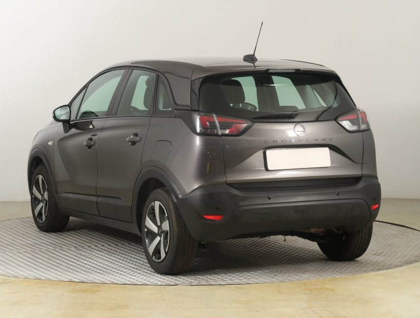 Opel Crossland, 2021