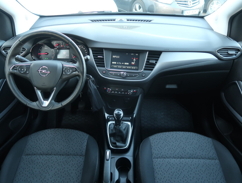 Opel Crossland, 2021