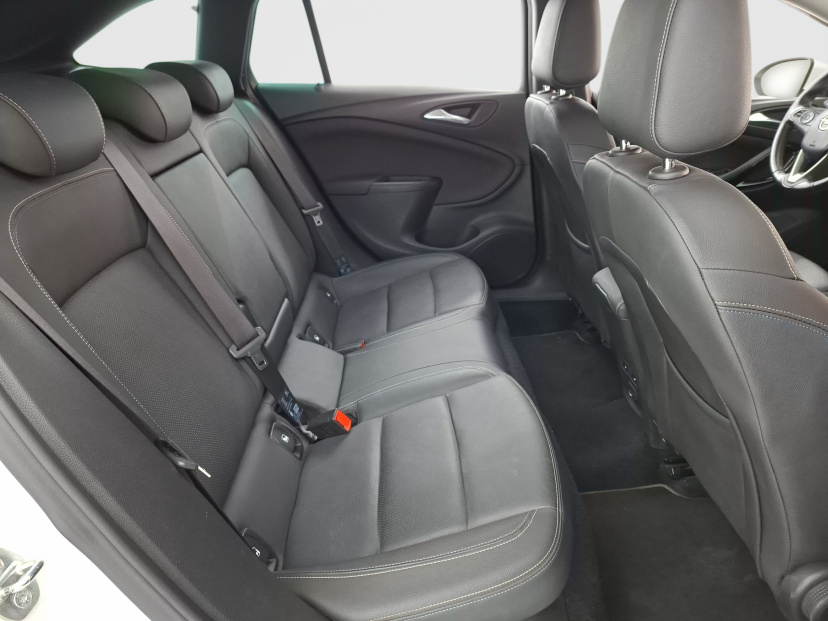 Opel Astra, 2019