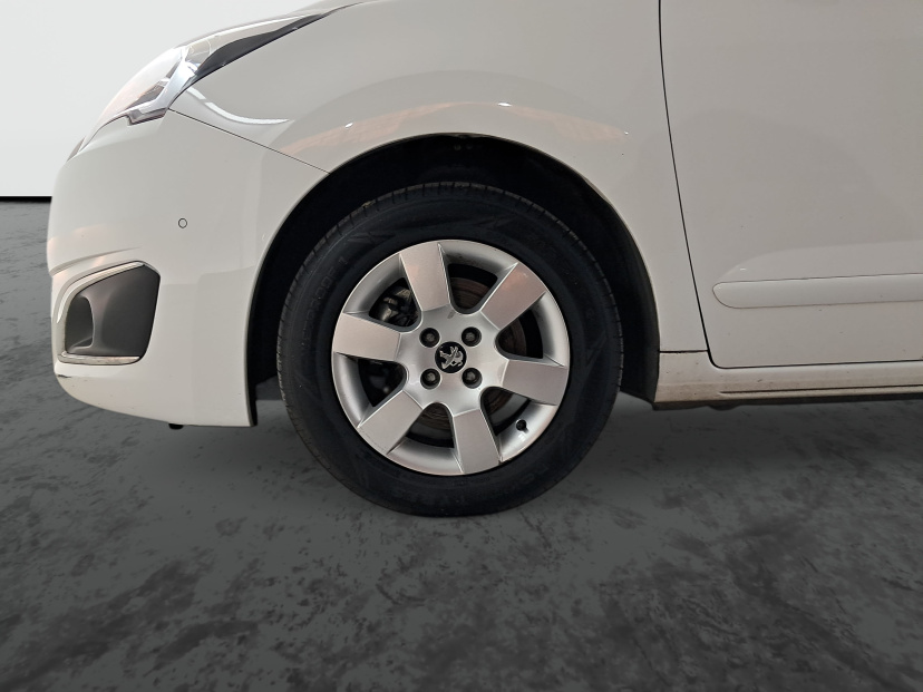 Peugeot 5008, 2016