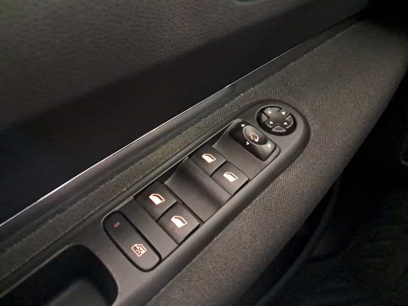 Peugeot 5008, 2016