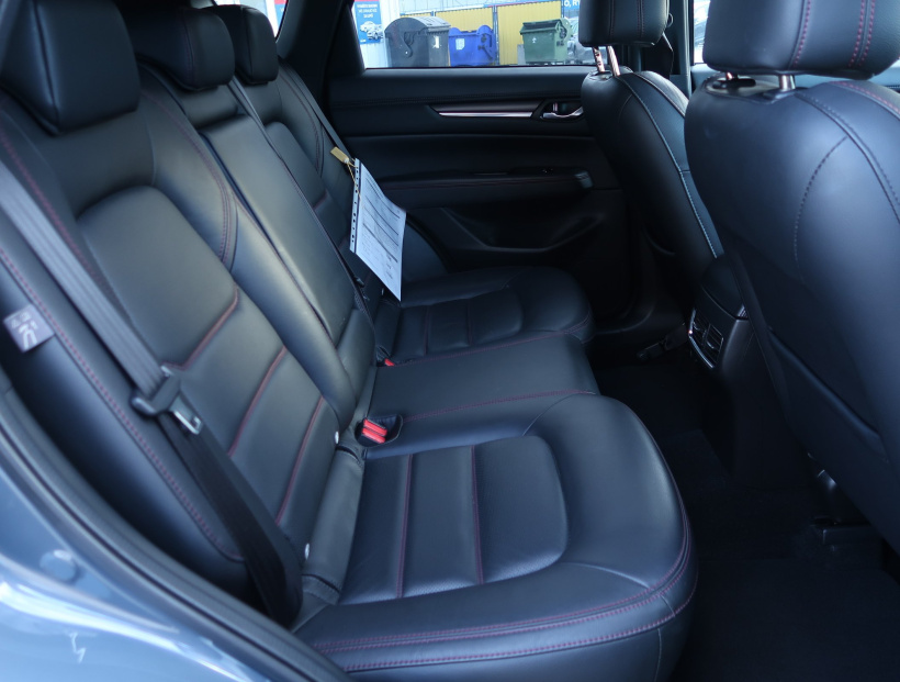Mazda CX-5, 2023