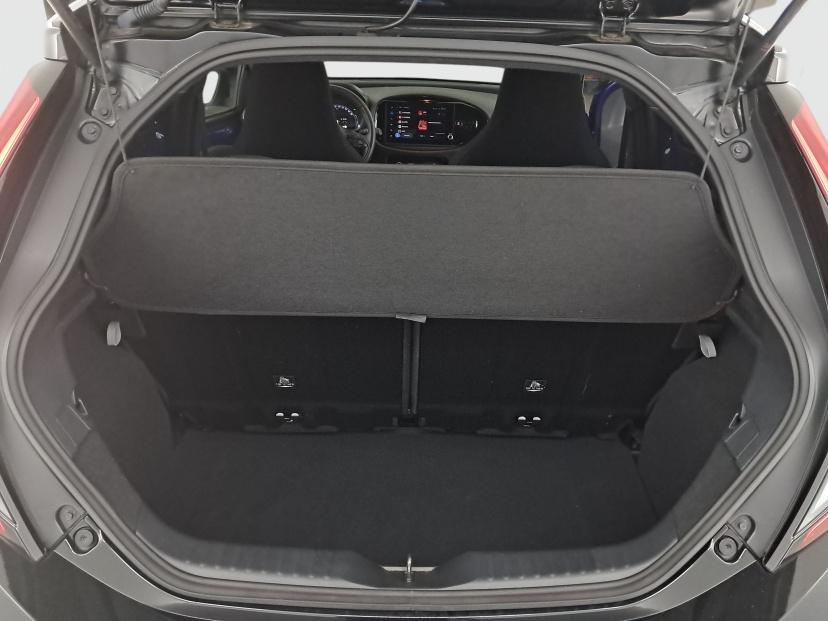 Toyota Aygo X, 2024